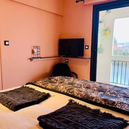 "Au Fil De La Charente" - Coeur De Saintes - Wifi Clim - Classe 4 Etoiles - 4 Pers Экстерьер фото