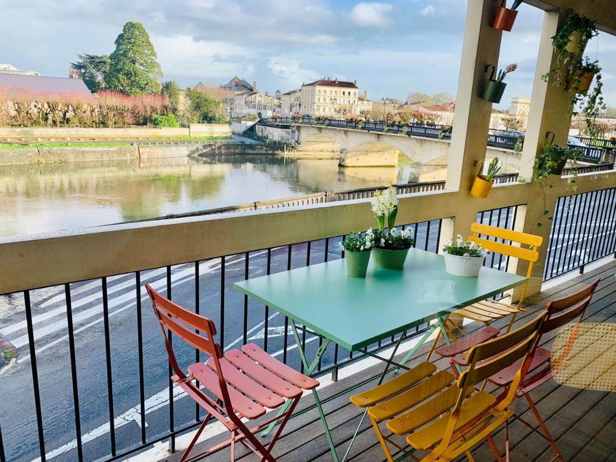 "Au Fil De La Charente" - Coeur De Saintes - Wifi Clim - Classe 4 Etoiles - 4 Pers Экстерьер фото