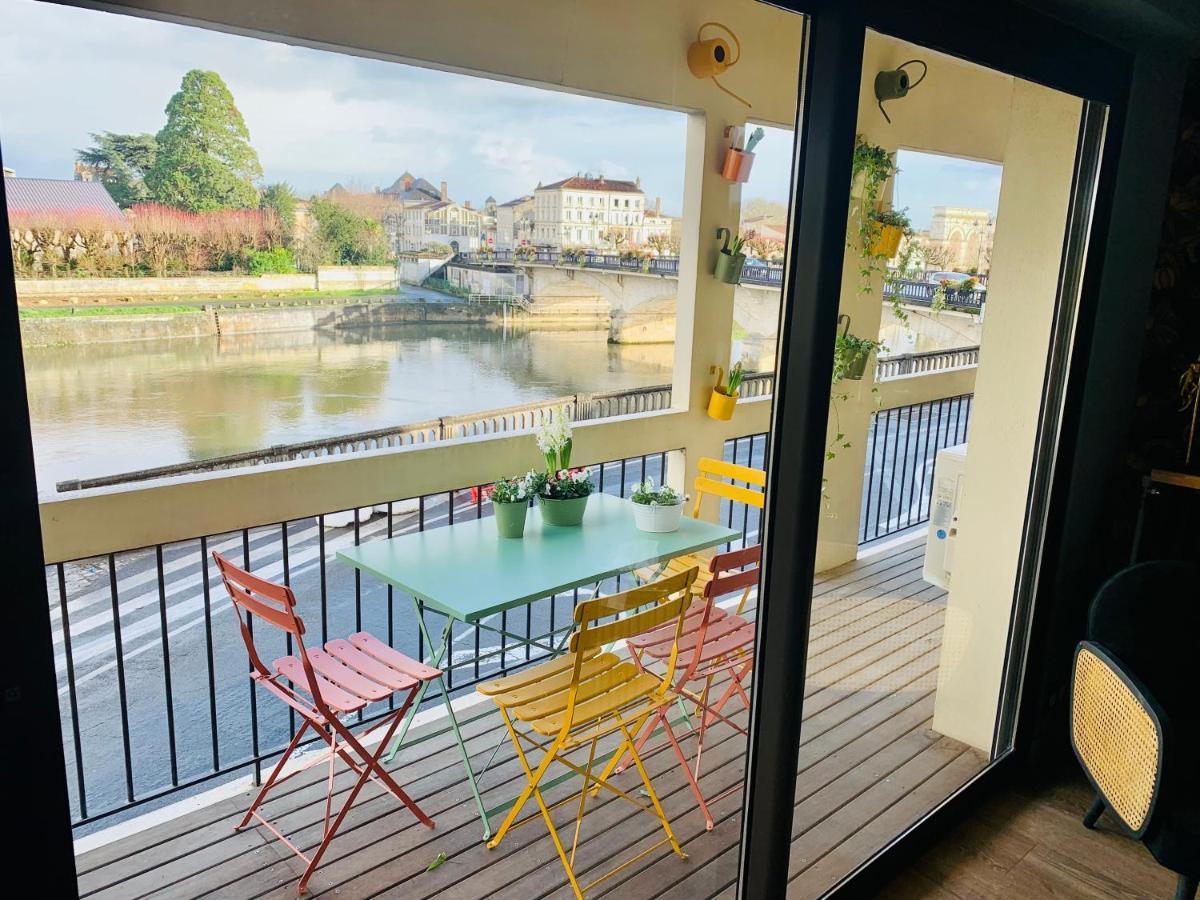 "Au Fil De La Charente" - Coeur De Saintes - Wifi Clim - Classe 4 Etoiles - 4 Pers Экстерьер фото